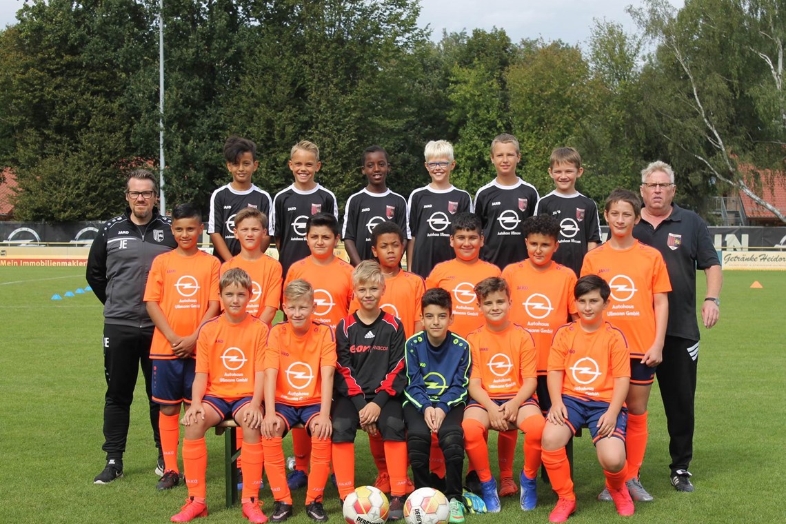 Mannschaftsfoto 1. FC Wunstorf