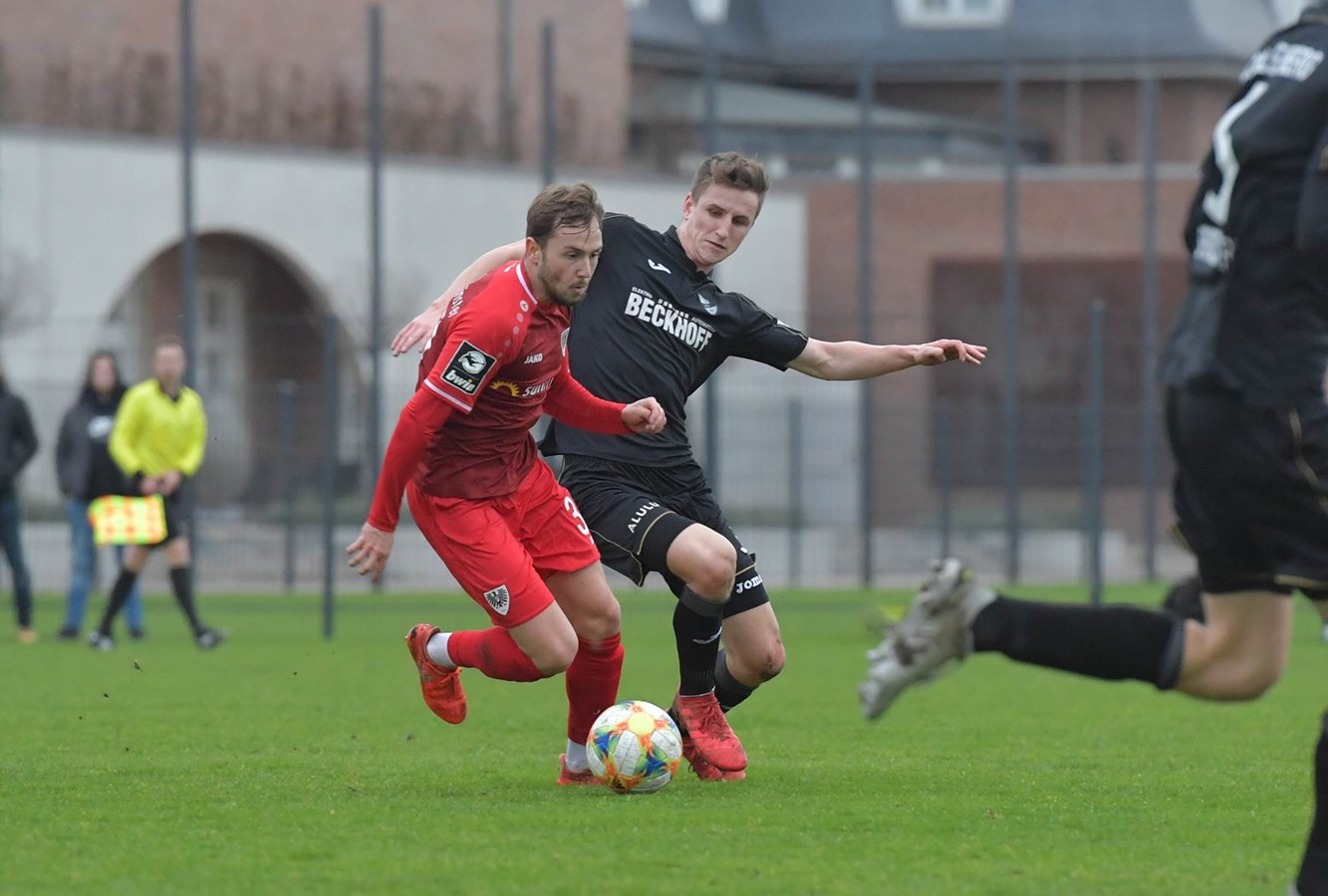 Erste verliert gegen Preußen Münster mit 02 Verl Erste verliert gegen Preußen Münster mit 02 Verl