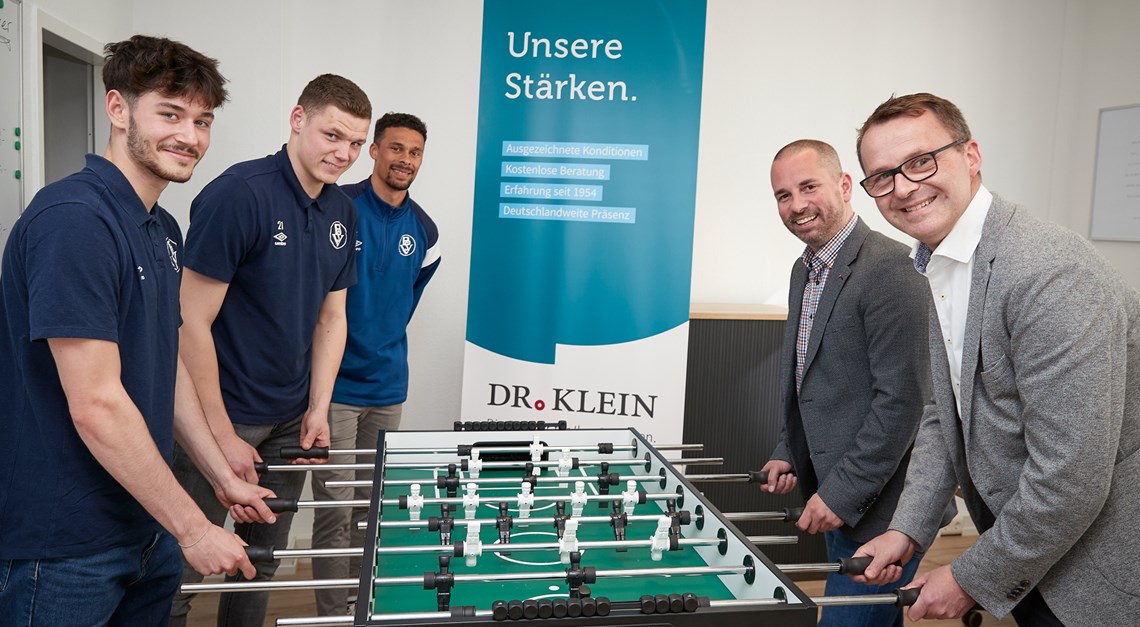 Das Team von Dr. Klein unterstützt den Bremer SV