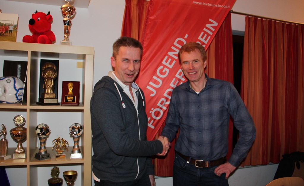 Henning Meyer auch nächste Saison 1. Herrentrainer